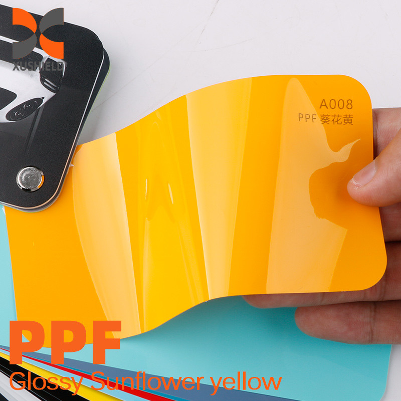 Producent folii samochodowej naklejka kolorowa kolorowa błyszcząca PET UV Wrap Winylowy film dekoracyjny samochodowy