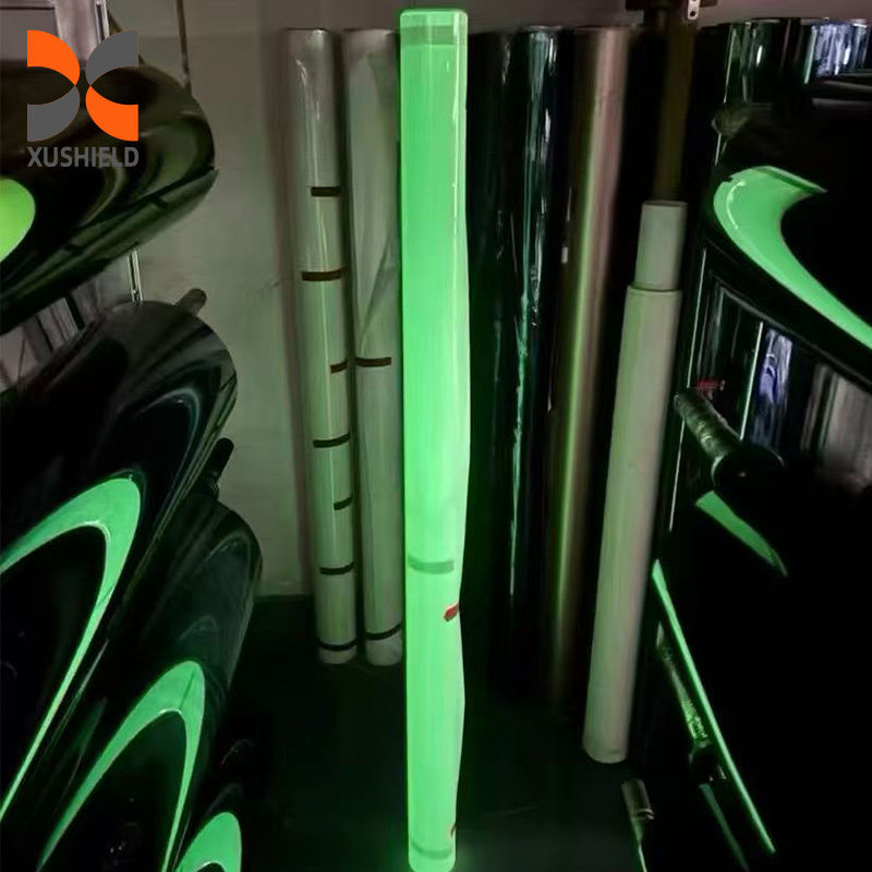 TPU PPF fluorescencja Kolor Farby samochodowe Folia ochronna Auto Naprawione TPU Samoleczenie połysk PPF TPU fotochromyzm luminescencja